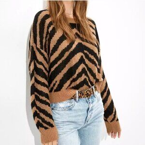 American Eagle Tiger Print Crew Neck Sweater - Size Medium​